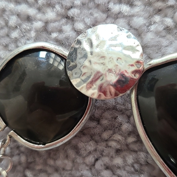 TRÏBE Black & Silver Statement Bracelet NWT - Picture 3 of 5